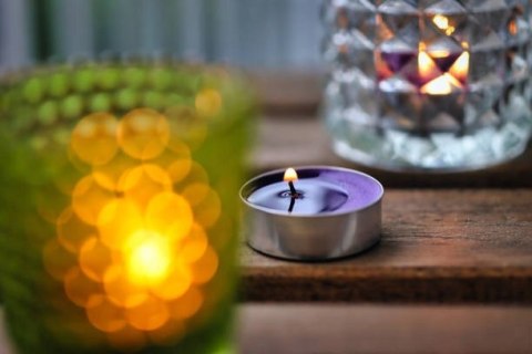 BISPOL AURA Podgrzewacze zapachowe tealight OWOCE LEŚNE, 18 szt