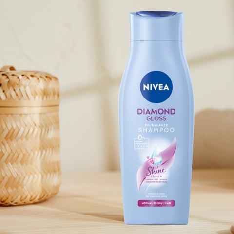 NIVEA SZAMPON DIAMOND GLOSS-WŁ. MATOWE/NORM 400ML