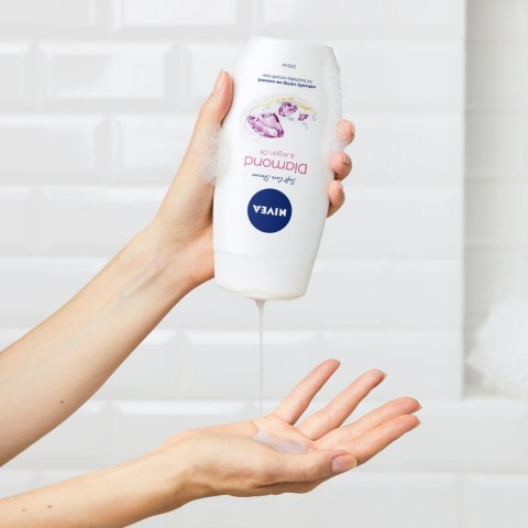 NIVEA Żel pod prysznic Diamond Argan oil 500ml